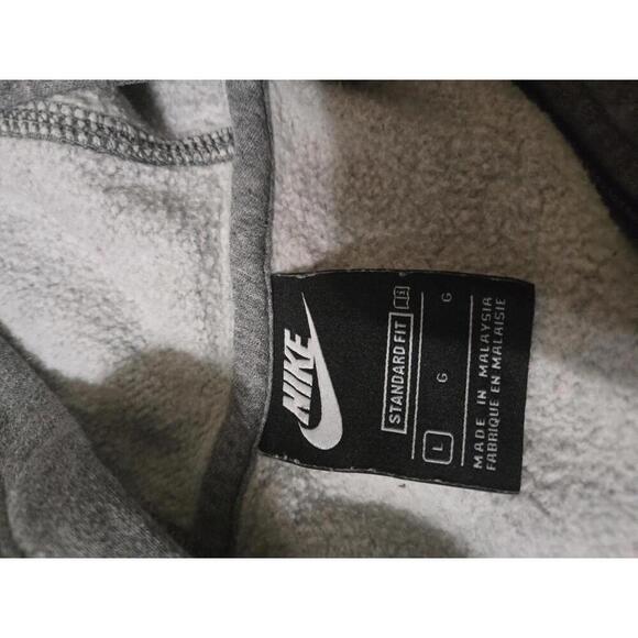 Nike Standard Fit Grey Kids' Hoodie Sweatshirt Size L - Picture 2 of 4